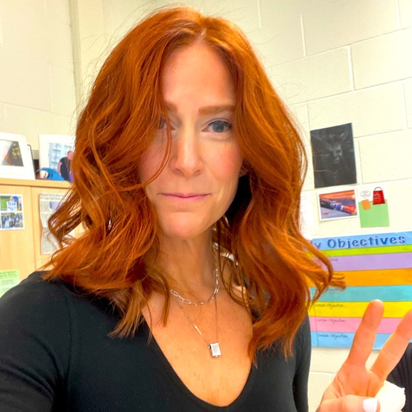 Meet your Posher, Sara - Picture 1 of 1